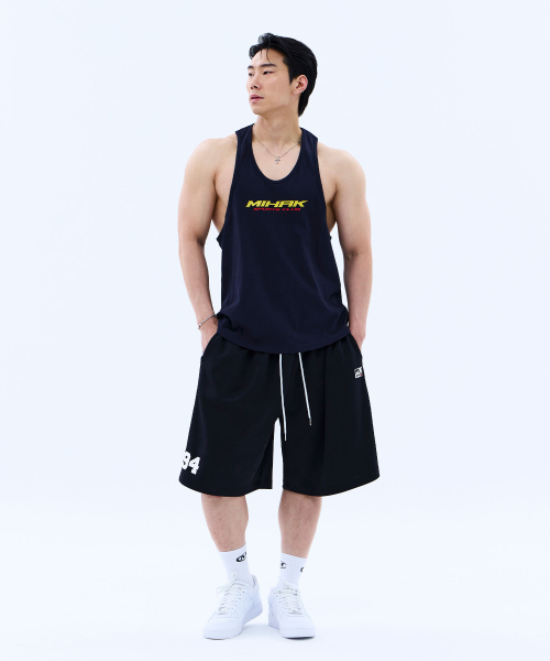 MIHAK(ミハク)の「スポンサー ロゴ ディープ スリーブレス (ネイビー)(Tシャツ/カットソー・メンズ・その他・1/2/3)」の2枚目の写真
