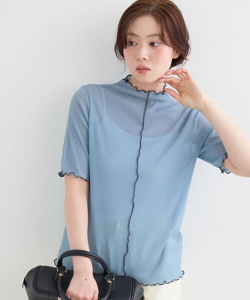 le.coeur blanc(ルクールブラン)の「《WEB限定アイテム》メロウシアーハイネックトップス(Tシャツ/カットソー・レディース・ブラック/サックスブルー/ピンク/アイボリー・38)」の4枚目の写真
