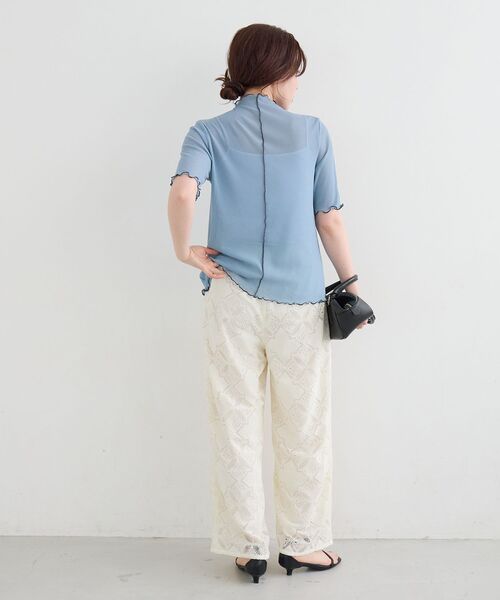 le.coeur blanc(ルクールブラン)の「《WEB限定アイテム》メロウシアーハイネックトップス(Tシャツ/カットソー・レディース・ブラック/サックスブルー/ピンク/アイボリー・38)」の15枚目の写真