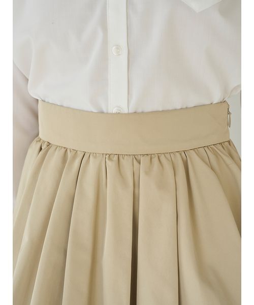 SNIDEL（スナイデル）の「バルーンフレアスカショーパン（その他パンツ・レディース・ブラック/ホワイト/ベージュ・1/0）」の8枚目の写真