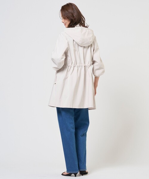 J.PRESS（ジェイプレス）の「【春のマストアイテム・WEB限定カラーあり・2way】Artirosa ロング丈 コート（その他アウター・レディース・ブラウン系1/ネイビー系/ライトグリーン系/ベージュ系・7/11/9）」の22枚目の写真