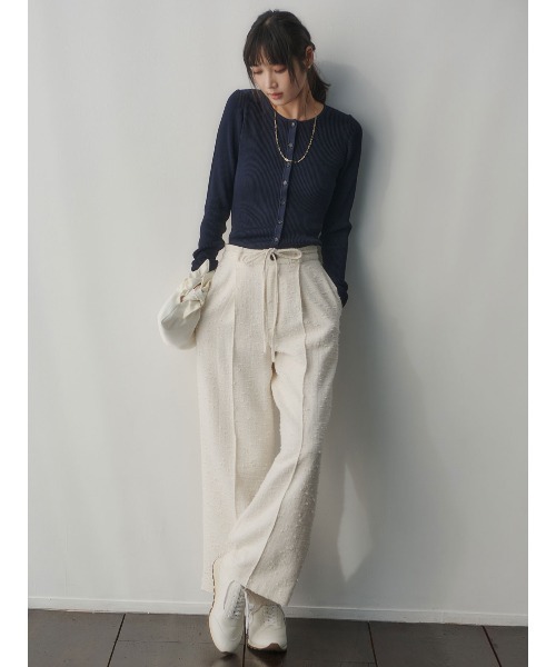 anuans（アニュアンス）の「リュクスビスコースニットカーディガン（カーディガン/ボレロ・レディース・ホワイト/ベージュ/ネイビー/ブラック/レッド/サックスブルー・S/M）」の13枚目の写真