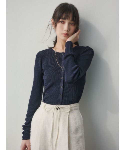 anuans（アニュアンス）の「リュクスビスコースニットカーディガン（カーディガン/ボレロ・レディース・ホワイト/ベージュ/ネイビー/ブラック/レッド/サックスブルー・S/M）」の7枚目の写真