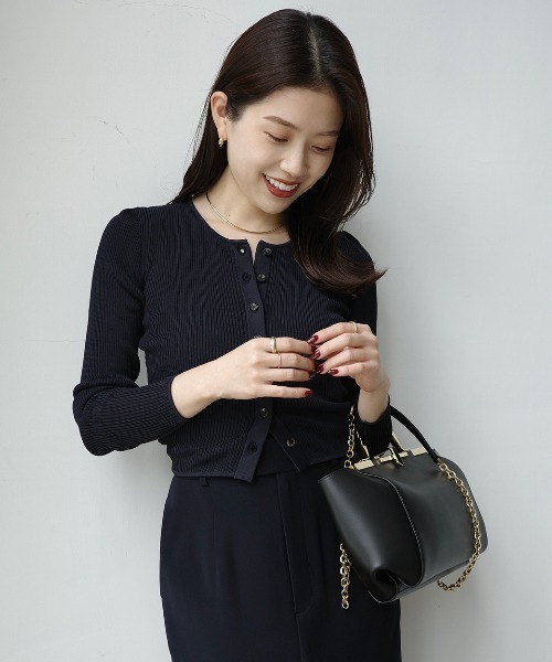 anuans（アニュアンス）の「リュクスビスコースニットカーディガン（カーディガン/ボレロ・レディース・ホワイト/ベージュ/ネイビー/ブラック/レッド/サックスブルー・S/M）」の20枚目の写真