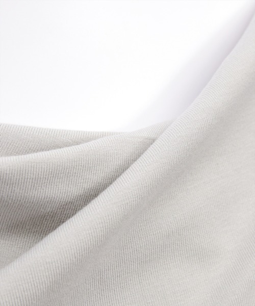 CLEAR BASIC（クリアベーシック）の「【7色展開】ドレープカットソー（Tシャツ/カットソー・レディース・ピンク/グレー/グレイッシュベージュ/サックスブルー/ブラック/オフホワイト/ラベンダー・F）」の21枚目の写真