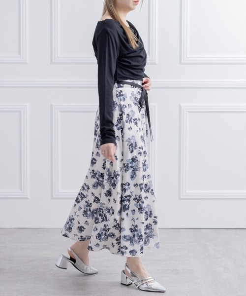 CLEAR BASIC（クリアベーシック）の「ドレープカットソー[カジュアル 着回し抜群 大人]≪新作≫（Tシャツ/カットソー・レディース・ピンク/グレー/グレイッシュベージュ/サックスブルー/ブラック/オフホワイト/ラベンダー・F）」の14枚目の写真