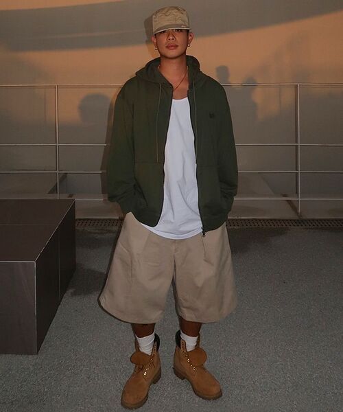 BROWNBREATH(ブラウンブレス)の「PIGMENT TAG HOOD ZIP UP - KHAKI(パーカー・レディース・その他・XL)」の4枚目の写真