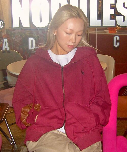 BROWNBREATH(ブラウンブレス)の「PIGMENT TAG HOOD ZIP UP - KHAKI(パーカー・レディース・その他・XL)」の6枚目の写真