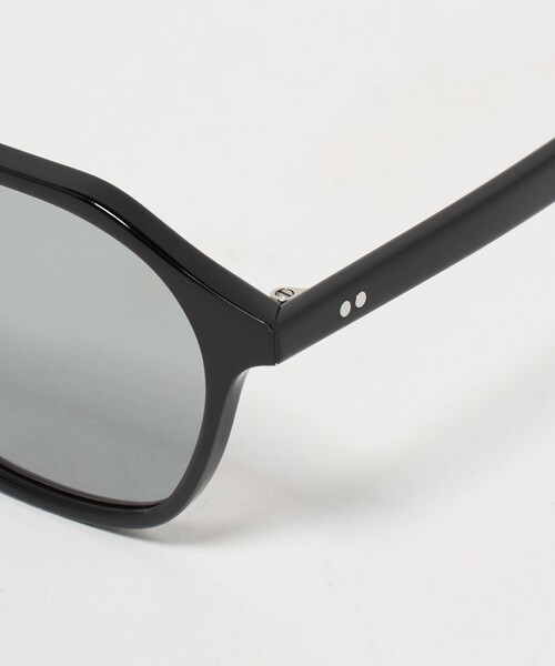 A.D.S.R.(エーディーエスアール)の「<A.D.S.R.>SATCHMO 2 サングラス(サングラス・レディース・ブラック/ダークグレー・FREE)」の17枚目の写真