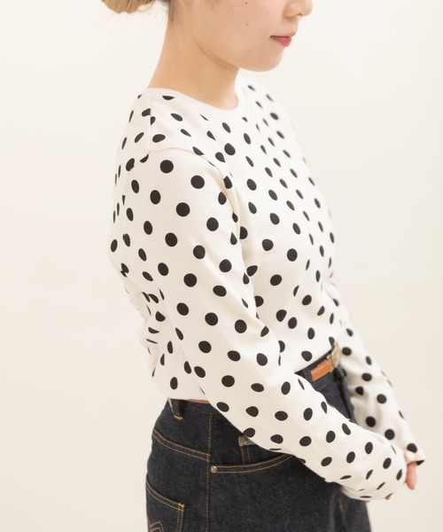 CHILD WOMAN（チャイルドウーマン）の「フライスドットプリント クルーネック長袖プルオーバー（Tシャツ/カットソー・レディース・キナリ/ブラック・FREE）」の5枚目の写真