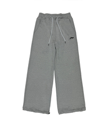 TANSANMAGNESIUM（タンサン マグネシウム）の「スタッドスウェットパンツ（グレー）（スウェットパンツ）」