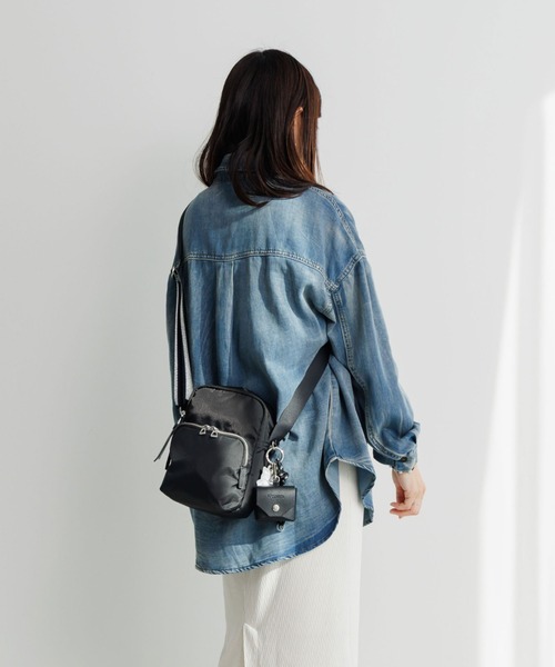 ace.（エース）の「ショルダーバッグ フィカス 4L ace.×HAyU 19101（ショルダーバッグ・レディース・ブラック・FREE）」の2枚目の写真