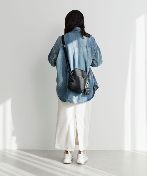 ace.（エース）の「ショルダーバッグ フィカス 4L ace.×HAyU 19101（ショルダーバッグ・レディース・ブラック・FREE）」の3枚目の写真