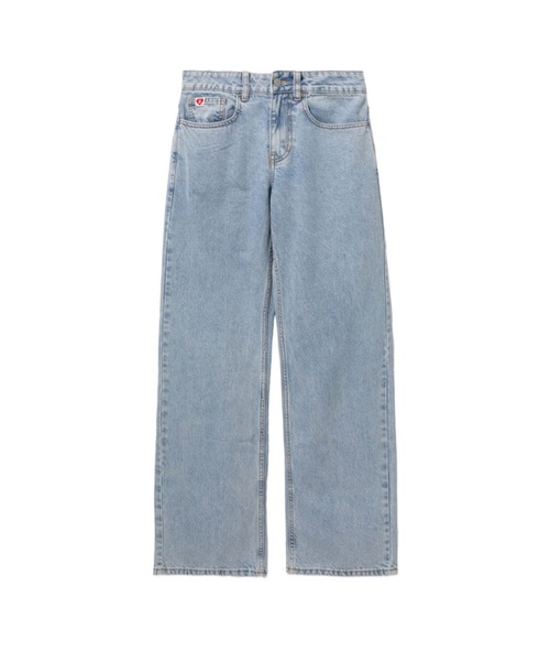 A BATHING APE(アベイシングエイプ)の「PU BADGE WASHED STRAIGHT CUT JEANS(デニムパンツ・レディース・ライトインディゴブルー/インディゴブルー・SMALL/X-SMALL)」の2枚目の写真