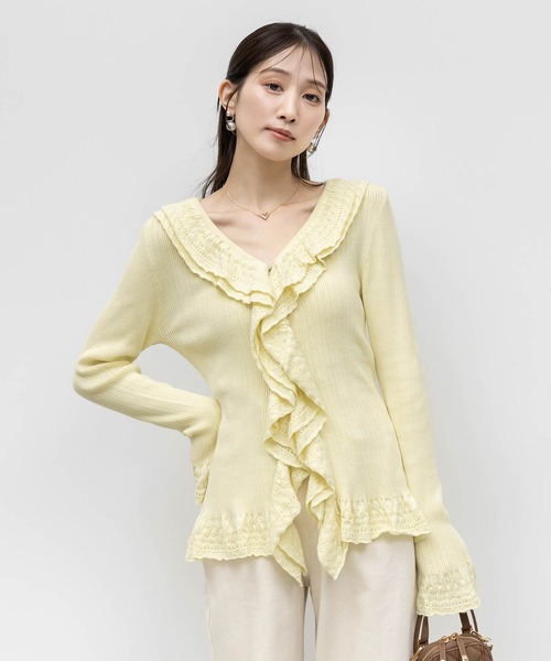 RANDA（ランダ）の「ラッフルデザインニットカーディガン（ニット/セーター・レディース・グレー/ホワイト/イエロー・FREE）」の3枚目の写真