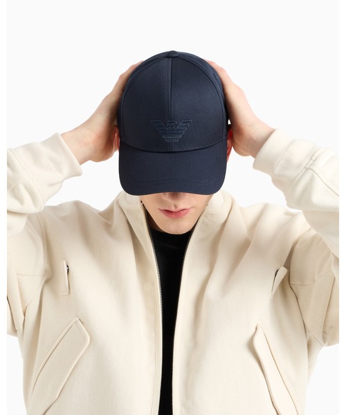 EMPORIO ARMANI(エンポリオアルマーニ)の「<オンライン限定>【エンポリオ アルマーニ】ベースボールキャップ ツイル イーグル刺繍(キャップ・メンズ・ネイビー・FREE)」の2枚目の写真