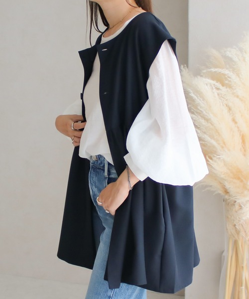 Social GIRL（ソーシャルガール）の「●Social GIRL●ノーカラーペプラムベスト（ベスト・レディース・ネイビー/ベージュ・M）」の2枚目の写真