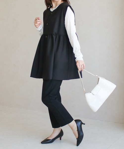 Social GIRL（ソーシャルガール）の「●Social GIRL●ノーカラーペプラムベスト（ベスト・レディース・ネイビー/ベージュ・M）」の6枚目の写真