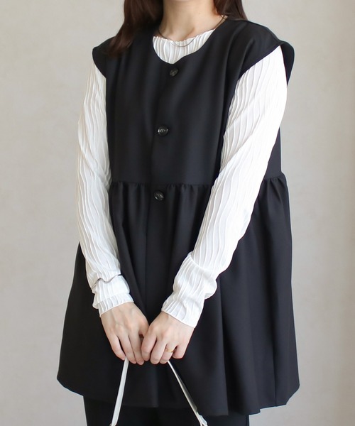 Social GIRL（ソーシャルガール）の「●Social GIRL●ノーカラーペプラムベスト（ベスト・レディース・ネイビー/ベージュ・M）」の8枚目の写真