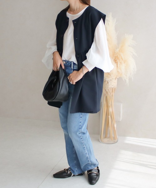 Social GIRL（ソーシャルガール）の「●Social GIRL●ノーカラーペプラムベスト（ベスト・レディース・ネイビー/ベージュ・M）」の15枚目の写真