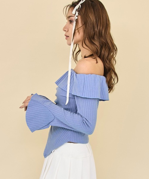 ANAP（アナップ）の「フレアスリーブ ギャザーデザイン オフショルダー リブ トップス（Tシャツ/カットソー・レディース・ブラック/ホワイト/ブルー・F）」の13枚目の写真
