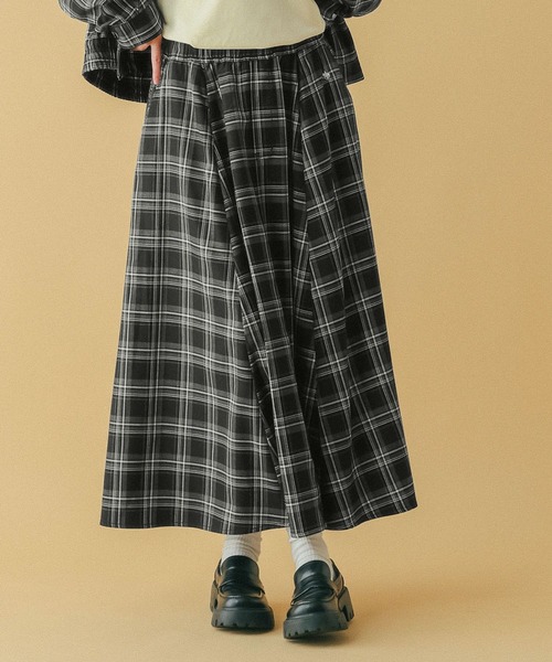 RAGEBLUE（レイジブルー）の「＜POLO BCS/ポロ・ビーシーエス＞別注/ボリュームタックフレアスカート（スカート・レディース・ライトベージュ/ブラック系/グレー・FREE）」の7枚目の写真
