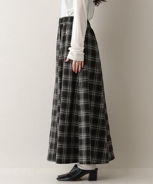 RAGEBLUE（レイジブルー）の「＜POLO BCS/ポロ・ビーシーエス＞別注/ボリュームタックフレアスカート（スカート・レディース・ライトベージュ/ブラック系/グレー・FREE）」の21枚目の写真