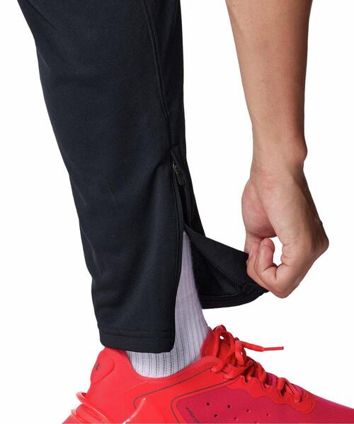 UNDER ARMOUR(アンダーアーマー)の「UAチャレンジャー トラックパンツ(トレーニング/メンズ)(その他パンツ・メンズ・ブラック・L/2XL/XL/3XL/M/S)」の6枚目の写真