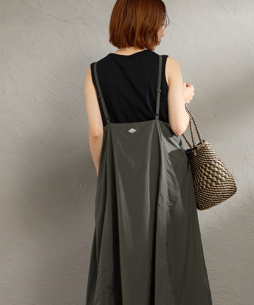 DANTON（ダントン）の「［DANTON/ダントン］ナイロンタフタ Aライン キャミワンピース（ワンピース・レディース・チャコールグレー/オリーブ・36）」の7枚目の写真