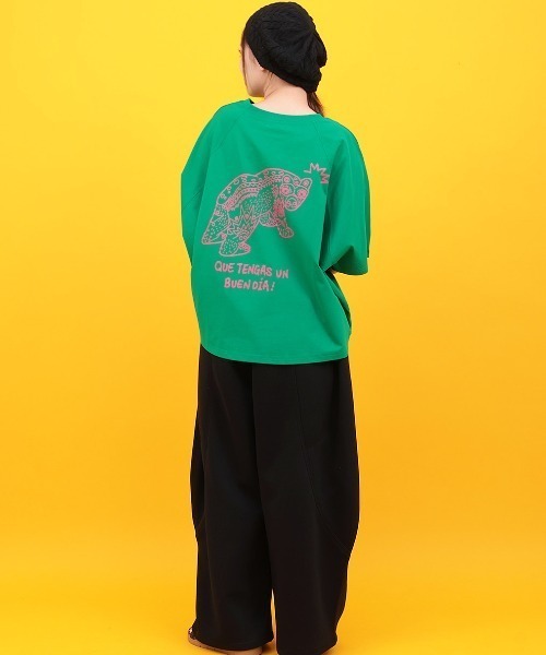 チチカカ（チチカカ）の「Orale! アレブリヘプリントドルマンＴシャツ（Tシャツ/カットソー・レディース・ブラック/グリーン/ホワイト・FREE）」の8枚目の写真