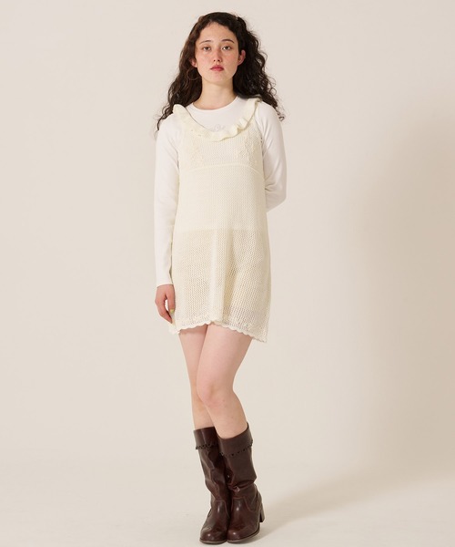 TINA:JOJUN(ティーナジョジュン)の「ハンド刺繍入り 透かし編み ニットワンピース TINA:JOJUN(ワンピース・レディース・アイボリー/グレー・M)」の8枚目の写真