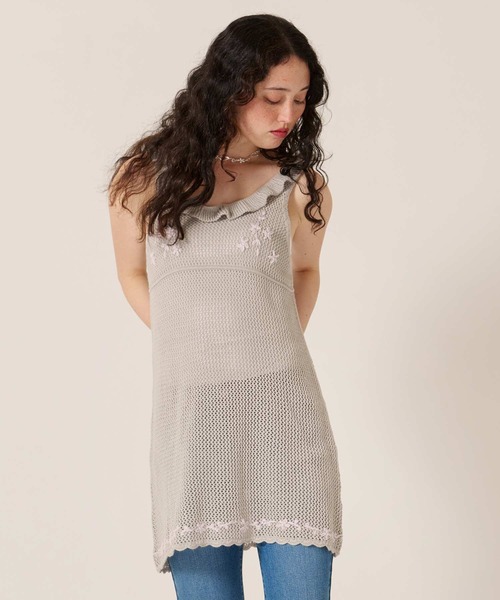 TINA:JOJUN(ティーナジョジュン)の「ハンド刺繍入り 透かし編み ニットワンピース TINA:JOJUN(ワンピース・レディース・アイボリー/グレー・M)」の13枚目の写真
