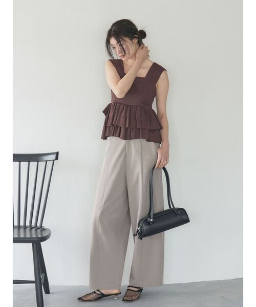 LAGUNAMOON（ラグナムーン）の「カーブペプラムカットノースリトップス（タンクトップ・レディース・ホワイト/ブラック/ブラウン・FREE）」の6枚目の写真