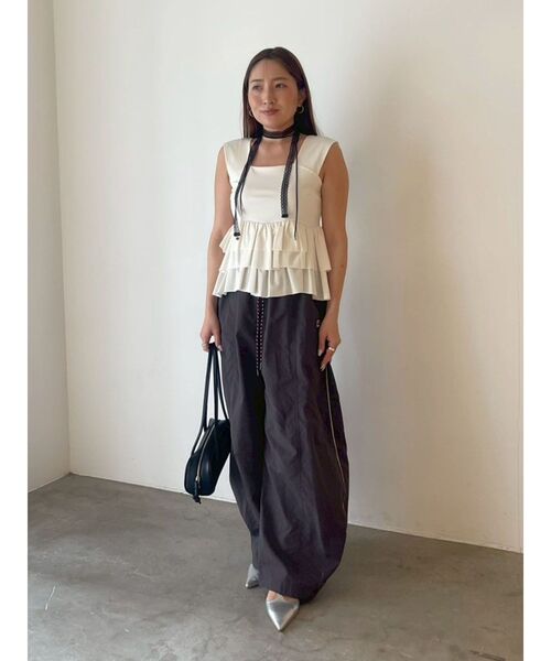 LAGUNAMOON（ラグナムーン）の「カーブペプラムカットノースリトップス（タンクトップ・レディース・ホワイト/ブラック/ブラウン・FREE）」の20枚目の写真