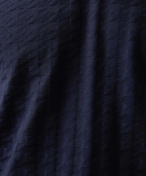 MICHEL KLEIN HOMME (ミッシェルクランオム)の「《日本製》千鳥リンクスVネック半袖カットソー(Tシャツ/カットソー・メンズ・ホワイト/ネイビー/ダークグレー・MEDIUM/LARGE/X-LARGE)」の4枚目の写真