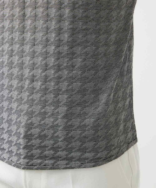 MICHEL KLEIN HOMME (ミッシェルクランオム)の「《日本製》千鳥リンクスVネック半袖カットソー(Tシャツ/カットソー・メンズ・ホワイト/ネイビー/ダークグレー・MEDIUM/LARGE/X-LARGE)」の13枚目の写真