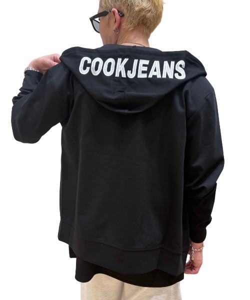 COOK JEANS(クックジーンズ)の「刺繍ジップパーカー(パーカー・メンズ・ライトグレー/ブラック・LARGE/MEDIUM)」の1枚目の写真