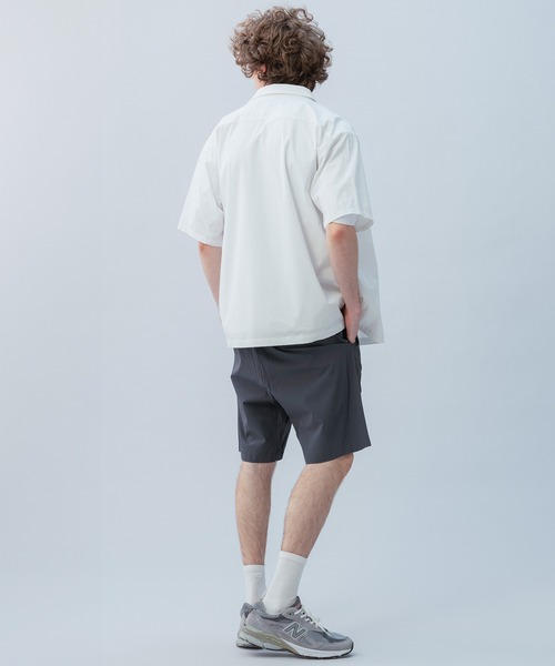 +phenix(プラスフェニックス)の「+phenix(プラスフェニックス) AIRFLOW SHORT SLEEVE SHIRT / エアフロー ショートスリーブシャツ(シャツ/ブラウス・メンズ・ブラック/ホワイト/チャコール・M/XL/L)」の9枚目の写真