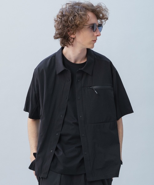 +phenix(プラスフェニックス)の「+phenix(プラスフェニックス) AIRFLOW SHORT SLEEVE SHIRT / エアフロー ショートスリーブシャツ(シャツ/ブラウス・メンズ・ブラック/ホワイト/チャコール・M/XL/L)」の20枚目の写真