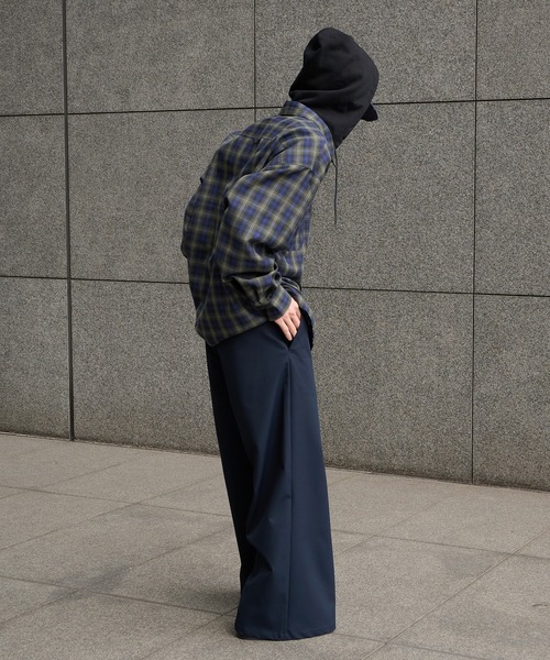 Perushu(ペルーシュ)の「SAILOR STYLE ASYMMETRIC BUTTON WIDE SLACKS/セーラーデザインアシンメトリーボタンワイドスラックス(スラックス・メンズ・ネイビー/カーキ・LARGE/SMALL/MEDIUM)」の5枚目の写真