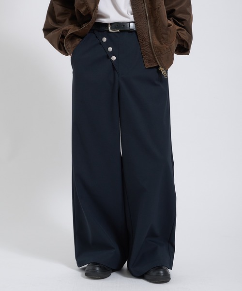 Perushu(ペルーシュ)の「SAILOR STYLE ASYMMETRIC BUTTON WIDE SLACKS/セーラーデザインアシンメトリーボタンワイドスラックス(スラックス・メンズ・ネイビー/カーキ・LARGE/SMALL/MEDIUM)」の13枚目の写真