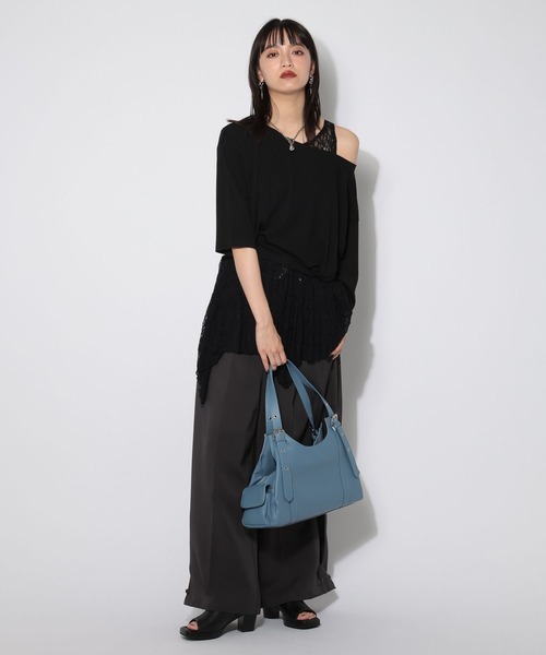 PAGEBOY(ページボーイ)の「【マルチWAYネック】ルーズネックショートタックT(Tシャツ/カットソー・レディース・グレー/オフホワイト/ブラック・FREE)」の10枚目の写真