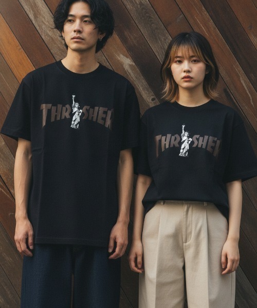 THRASHER(スラッシャー)の「LIBERTY LOGO S/S T-SHIRTS/THRASHER スラッシャー 半袖Tシャツ ロゴプリント ストリート スケーターユニセックス(Tシャツ/カットソー・メンズ・ホワイト/パープル/ブラック・X-LARGE/SMALL/MEDIUM/LARGE)」の2枚目の写真