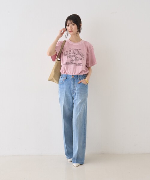 RED CARD TOKYO(レッドカード)の「【RED CARD/レッドカード】Relaxy Slogan リラクシー スローガン ワイドストレートデニム/美脚(デニムパンツ・レディース・ライトブルー・23/24/25/22)」の2枚目の写真