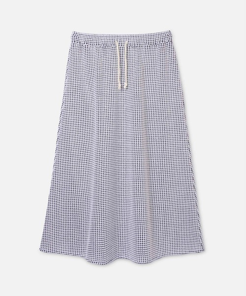 SEAGREEN(シーグリーン)の「SEAGREEN(シーグリーン) BIG WAFFLE FLARE SKIRT ビッグワッフルフレアスカート(スカート・レディース・ブラック/ブラウン/ロイヤルブルー/ネイビー・1/2)」の4枚目の写真