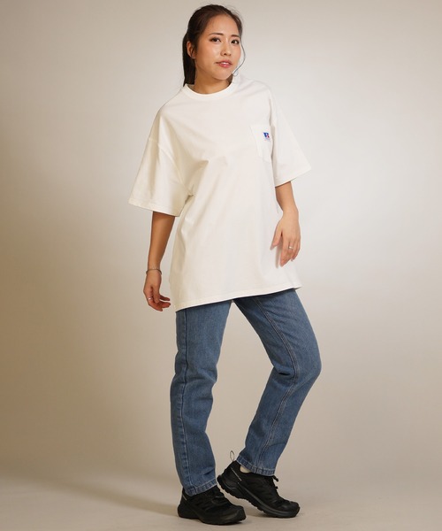 Russell Athletic（ラッセルアスレティック）の「【ムラサキスポーツ限定】RUSSELL ATHLETIC/ラッセルアスレチック 半袖 Tシャツ ポケT ロゴ バックプリント UVカット 吸水速乾 ユニセックス 505261-003（Tシャツ/カットソー・メンズ・ブラック/ホワイト・XL/L/M）」の18枚目の写真
