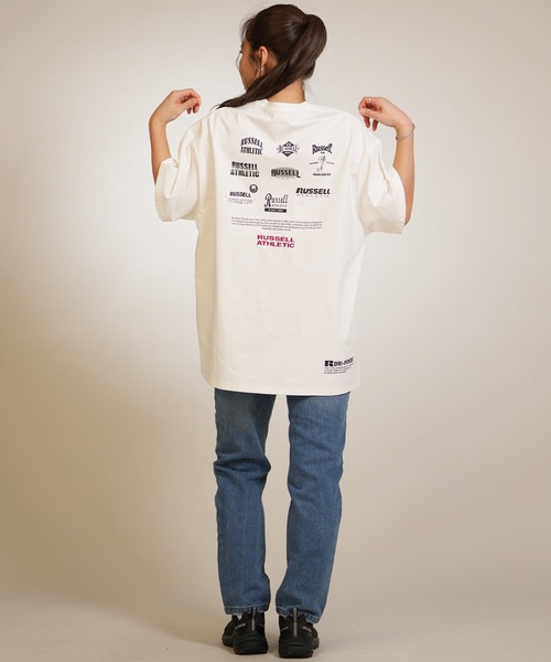 Russell Athletic（ラッセルアスレティック）の「【ムラサキスポーツ限定】RUSSELL ATHLETIC/ラッセルアスレチック 半袖 Tシャツ ポケT ロゴ バックプリント UVカット 吸水速乾 ユニセックス 505261-003（Tシャツ/カットソー・メンズ・ブラック/ホワイト・XL/L/M）」の16枚目の写真