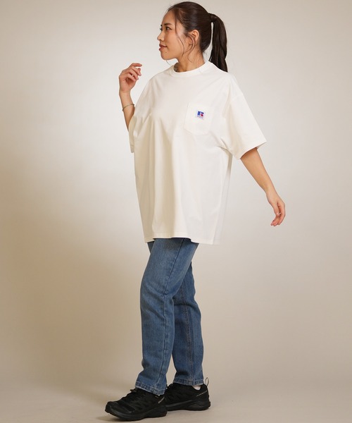 Russell Athletic（ラッセルアスレティック）の「【ムラサキスポーツ限定】RUSSELL ATHLETIC/ラッセルアスレチック 半袖 Tシャツ ポケT ロゴ バックプリント UVカット 吸水速乾 ユニセックス 505261-003（Tシャツ/カットソー・メンズ・ブラック/ホワイト・XL/L/M）」の17枚目の写真