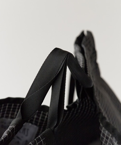 POLeR(ポーラー)の「POLeR/ポーラー KNAPSACK2.0 ナップサック 2026年春夏(バックパック/リュック・メンズ・オレンジ/グリーン/ブラック・ONE SIZE)」の14枚目の写真