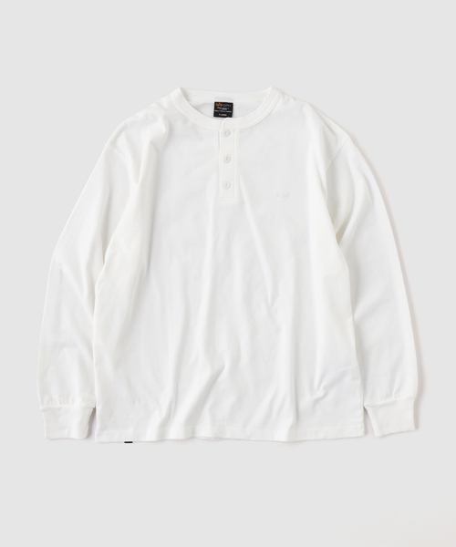 Alpha Industries(アルファインダストリーズ)の「ALPHA INDUSTRIES / アルファ インダストリーズ SNOW WASH LS HENLEY NECK(Tシャツ/カットソー・メンズ・ブラック/ホワイト/チャコールグレー・X-LARGE/LARGE/MEDIUM/SMALL)」の1枚目の写真